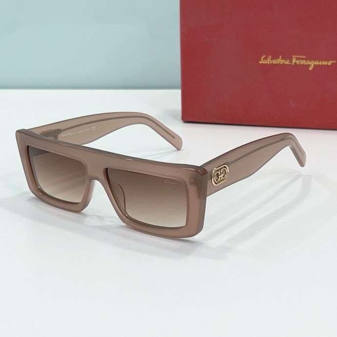 Picture of Ferragamo Sunglasses _SKUfw55047867fw